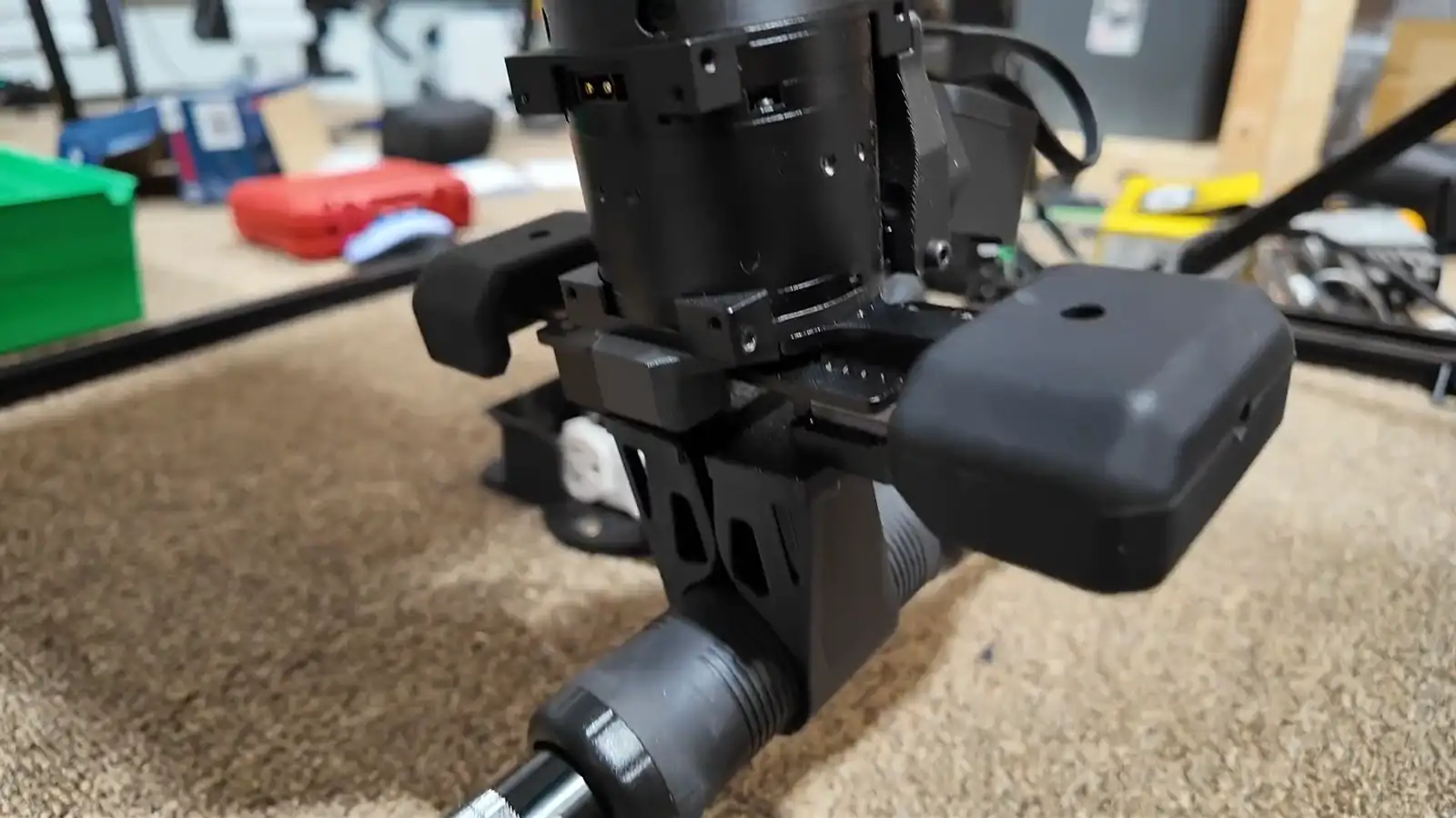 Toolhead torquing a termination to spec